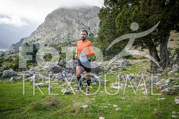 231203amr2188